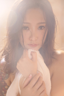 我是爸爸的女人中字头
